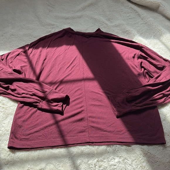 Dynamite Burgendy Long-Sleeved Size Medium Top - Picture 4 of 5